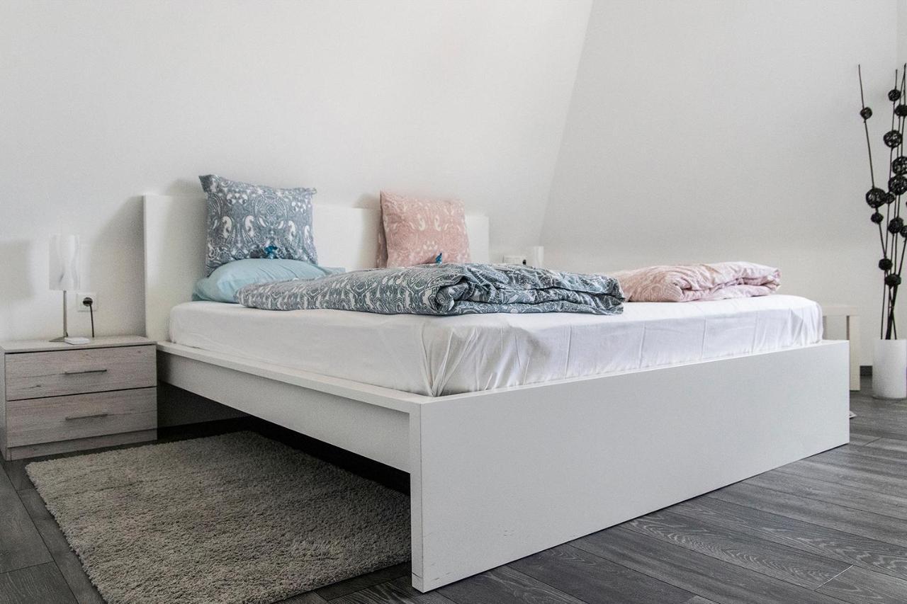 בודפשט Helena Apartment With View On St. Stephan'S Basilica מראה חיצוני תמונה